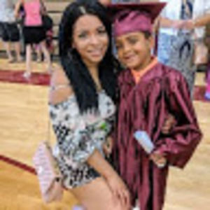 Meet your Posher, Courtney